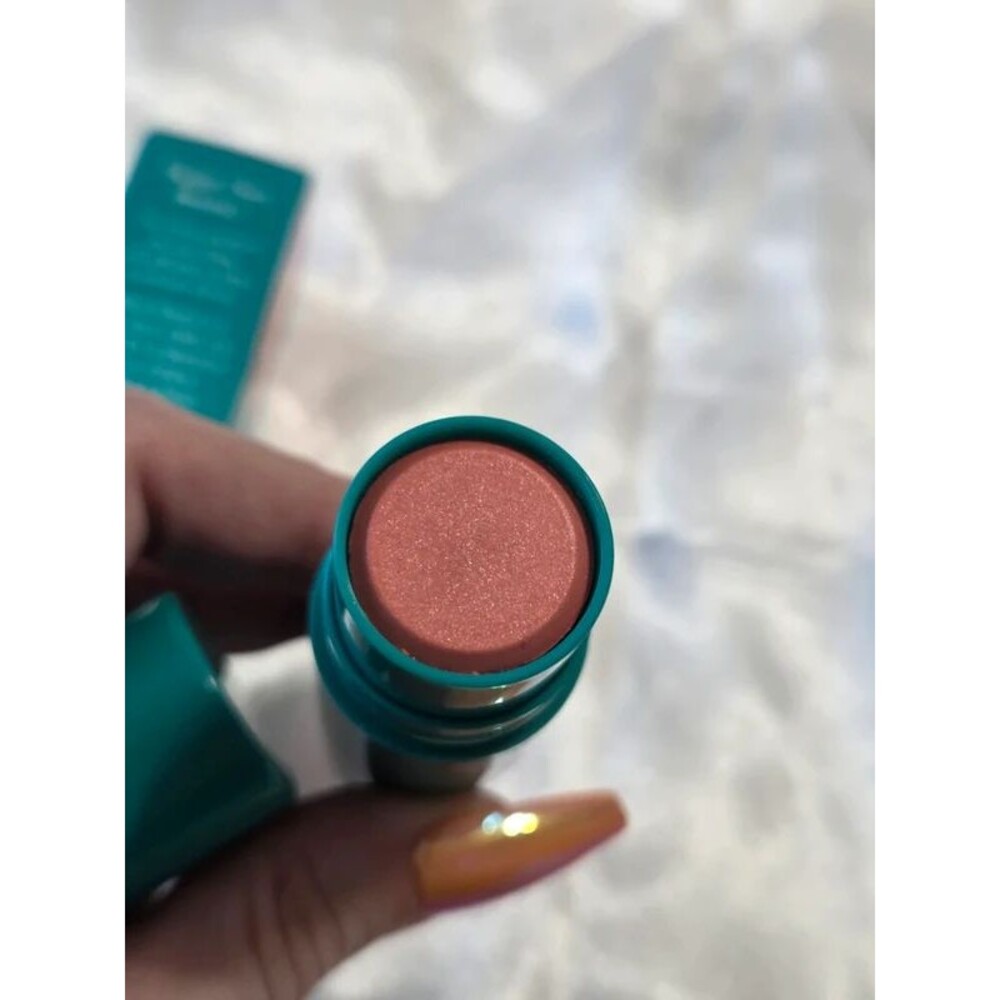 Thrive Triple Threat Color Stick - Face Cheek Lip - Olivia - Picture 9 of 10